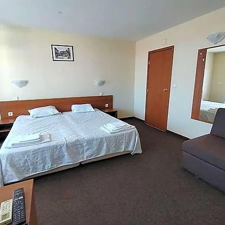 Sandor Hotel