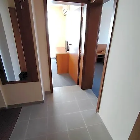 Sandor Hotel 2*